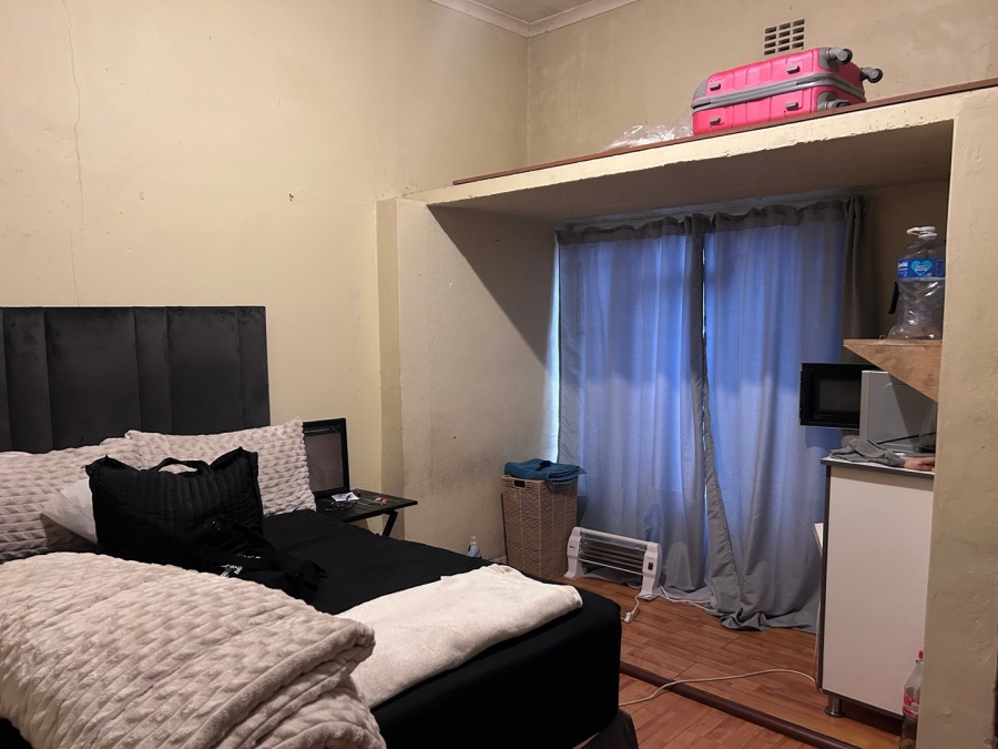 9 Bedroom Property for Sale in Quigney Eastern Cape